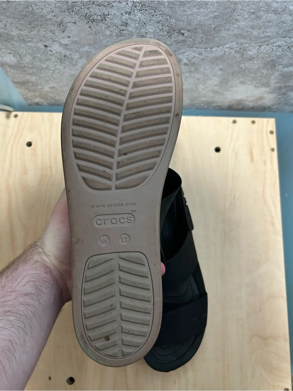 Crocs Brooklyn Low Wedge Sandals women’s size 11